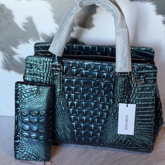 Brahmin Small Finley Blue patina And Matching Veronica wallet SET NWT - Picture 7 of 9